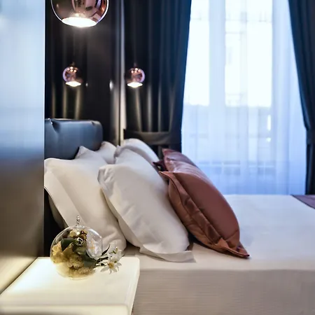 La Lepre 4* 那不勒斯