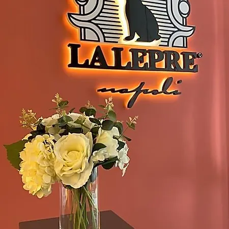 La Lepre ナポリ