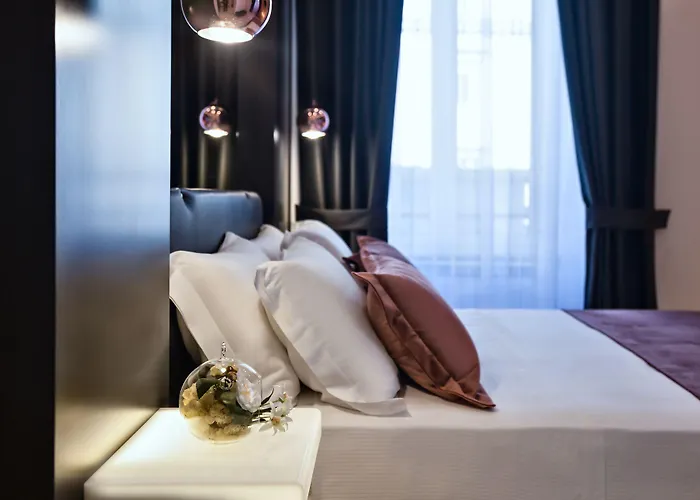 La Lepre 4* نابولي