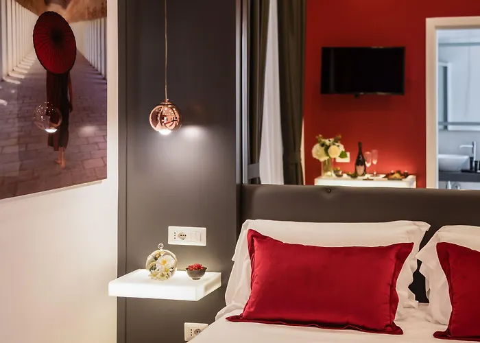 La Lepre 4* نابولي